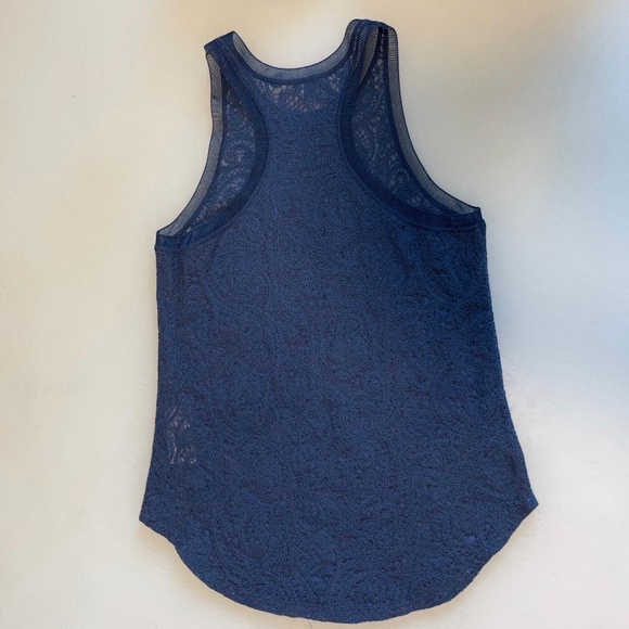 Aritzia - Wilfred Navy Lace Camisole Tank - Size XS - Picture 3 of 5